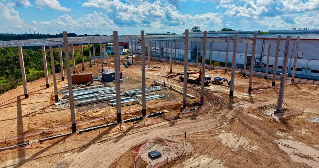 Construção da ampliação industrial da Companhia em Manaus